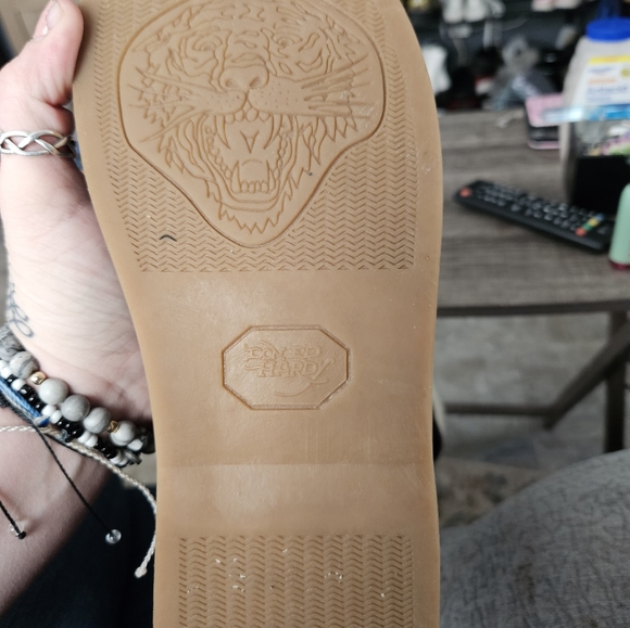 Ed hardy boots - Picture 2 of 5